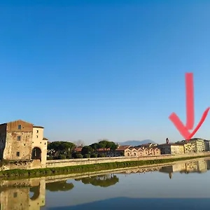 https://lungarno-7.it-tuscanyhotel.com